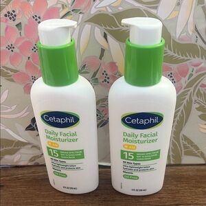 Daily Facial Moisturizer with SPF 15 - White and Green